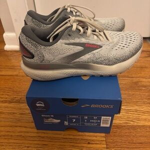 Brooks Women’s Ghost 16 Neutral Running Shoe